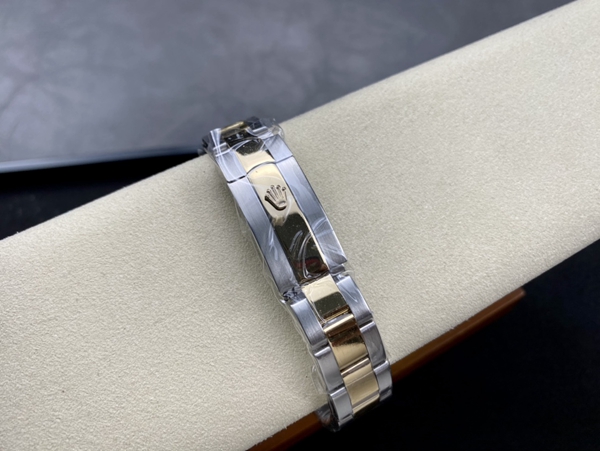 激安ロレックス着用イメージ